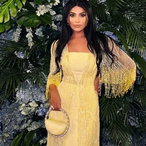 Farhana Bodi wearing 2 Piece dress kaftan